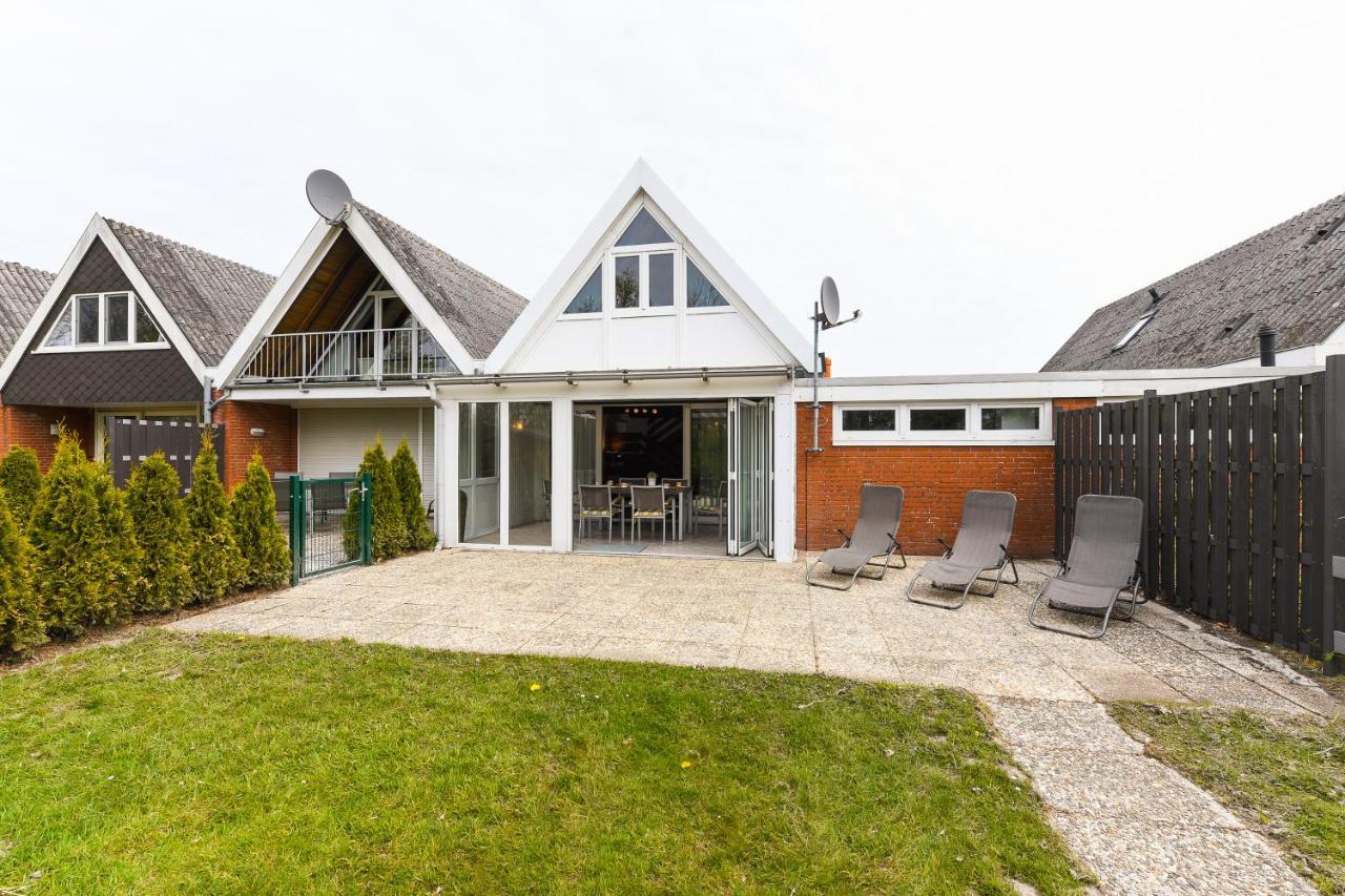 Haus Nordseepferdchen Bensersiel Exterior foto